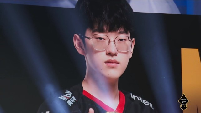 但多线作战 但多线作战